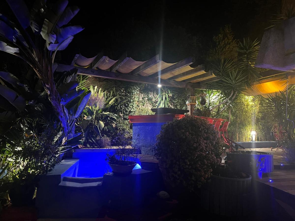 "La Villa Bali", En Bord De Mer A 5 Mn Des Plages Avec Piscine A Cascade, Grand Exterieur Unique Sur Le Theme De Bali Six-Fours-les-Plages Zewnętrze zdjęcie